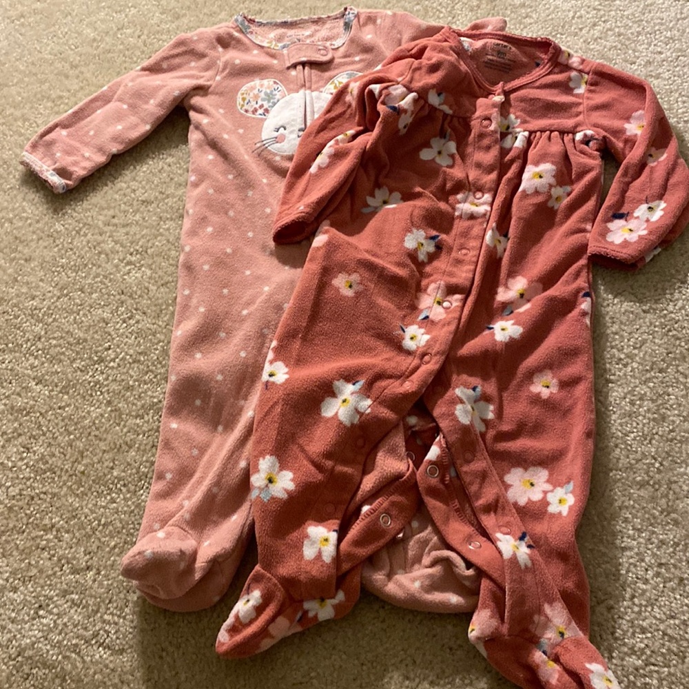 Carters 9 month pajama bundle